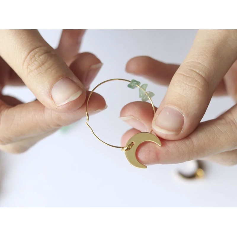 Une idée de cadeau pour une jeune fille : Kit bijoux lithothérapie