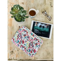 Pochette Ipad matelassée