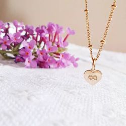 Collier mini médaille gravée Coeur