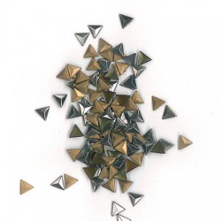 Assortiment clous thermocollants triangle 3D 8mm Bronze, argent, Anthracite