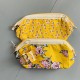 Trousse de toilette fleurs jaunes