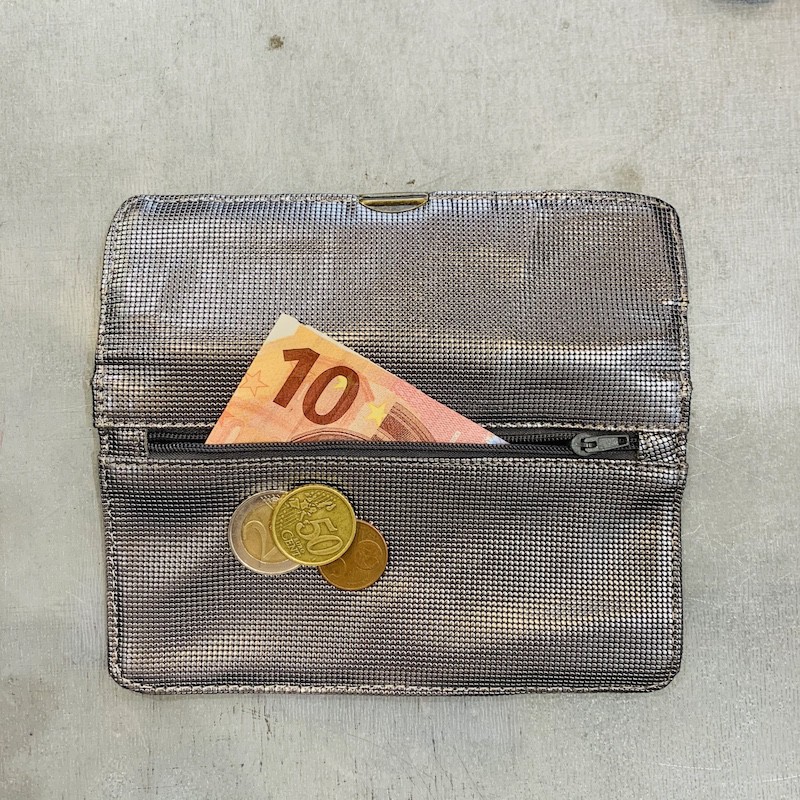 Petit porte monnaie en cuir grainé pour femme - Avenuedusac